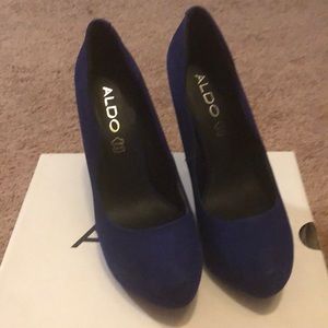 Aldo blue heels